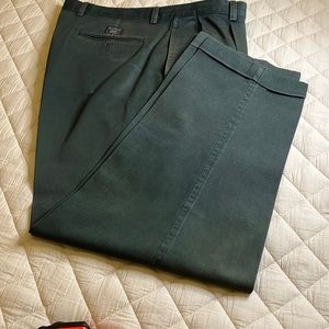 Men’s Nautica cuffed pant with pleat